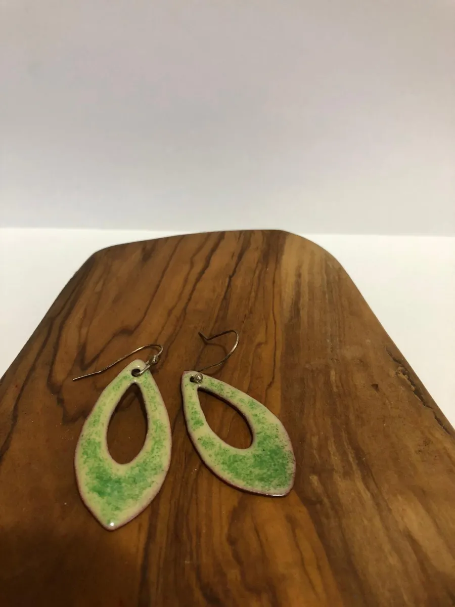 Opal Silver El Yapımı Sıcak Mine Çalışması Küpe Gümüş Kancalı görsel 2
