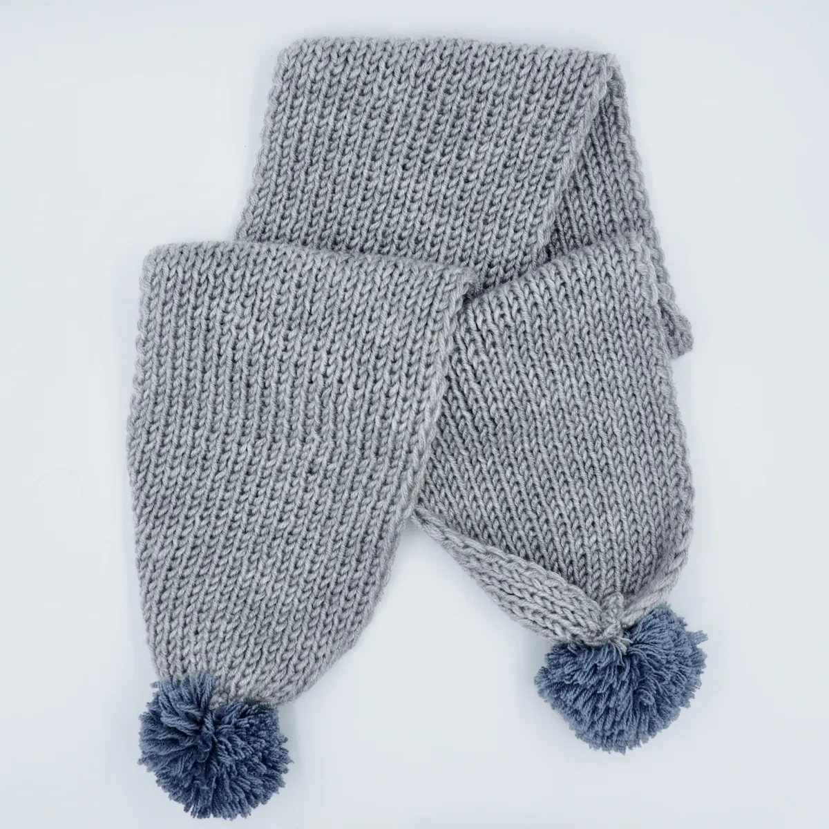 Bere-Atkı ve Sevimli Tavşancık Amigurumi Oyuncak Hediye Kutusu görsel 2