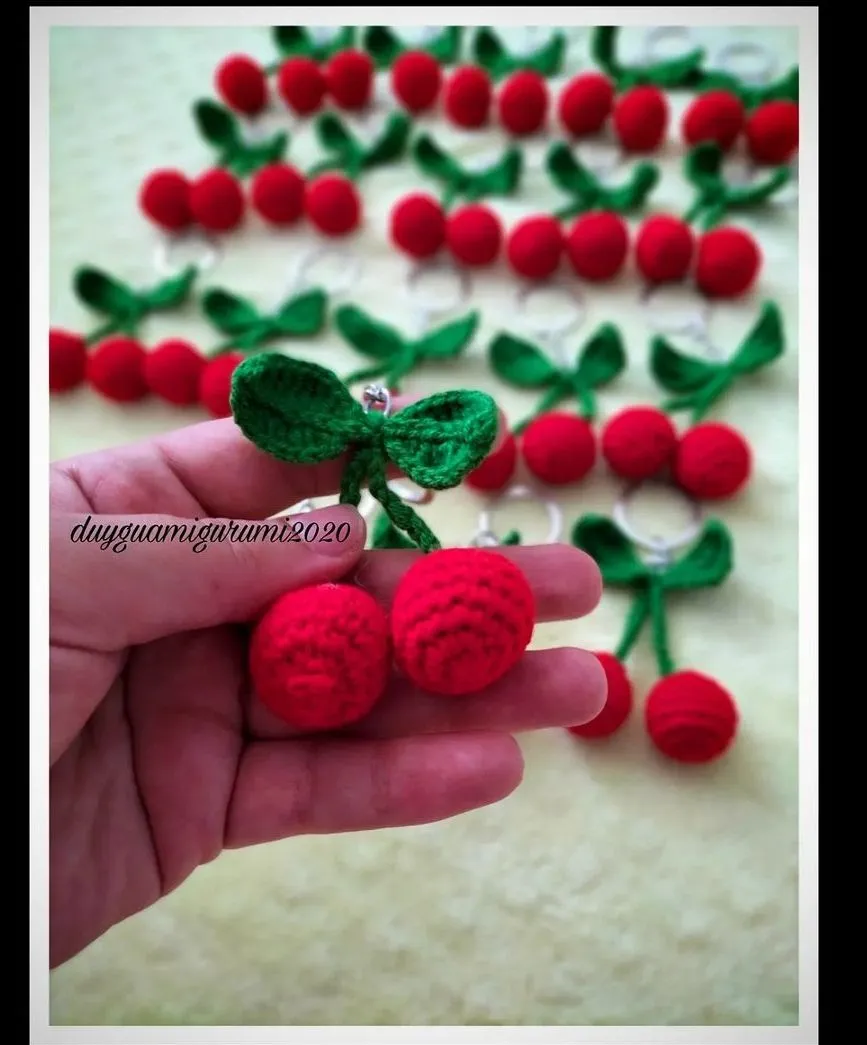 Amigurumi kiraz anahtarlık aksesuar hediyelik görsel 1