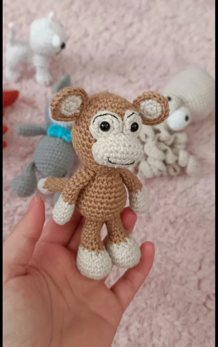 Amigurumi maymun anahtarlık aksesuar hediyelik görsel 1