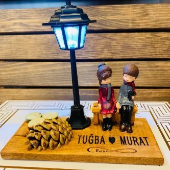 MYK HEDİYE VE SANAT ATÖLYESİ Evlilik Yıldönümü Sevgililer Günü Hediyesi Sevgiliye Konsept Hediye Iki Ihtiyar Işıklı El Yapımı görsel 1