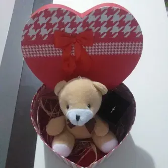 MY-NİL YÜZÜĞÜ BUL Aşkım Sevgilim Eşim Kutuda Ayıcık Kinder Joy ve YÜZÜK